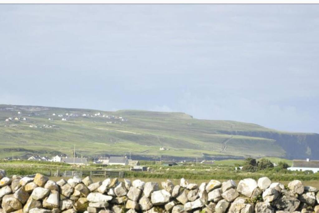 Cliffs View Self Catering @ Limestone Lodge Doolin Eksteriør billede